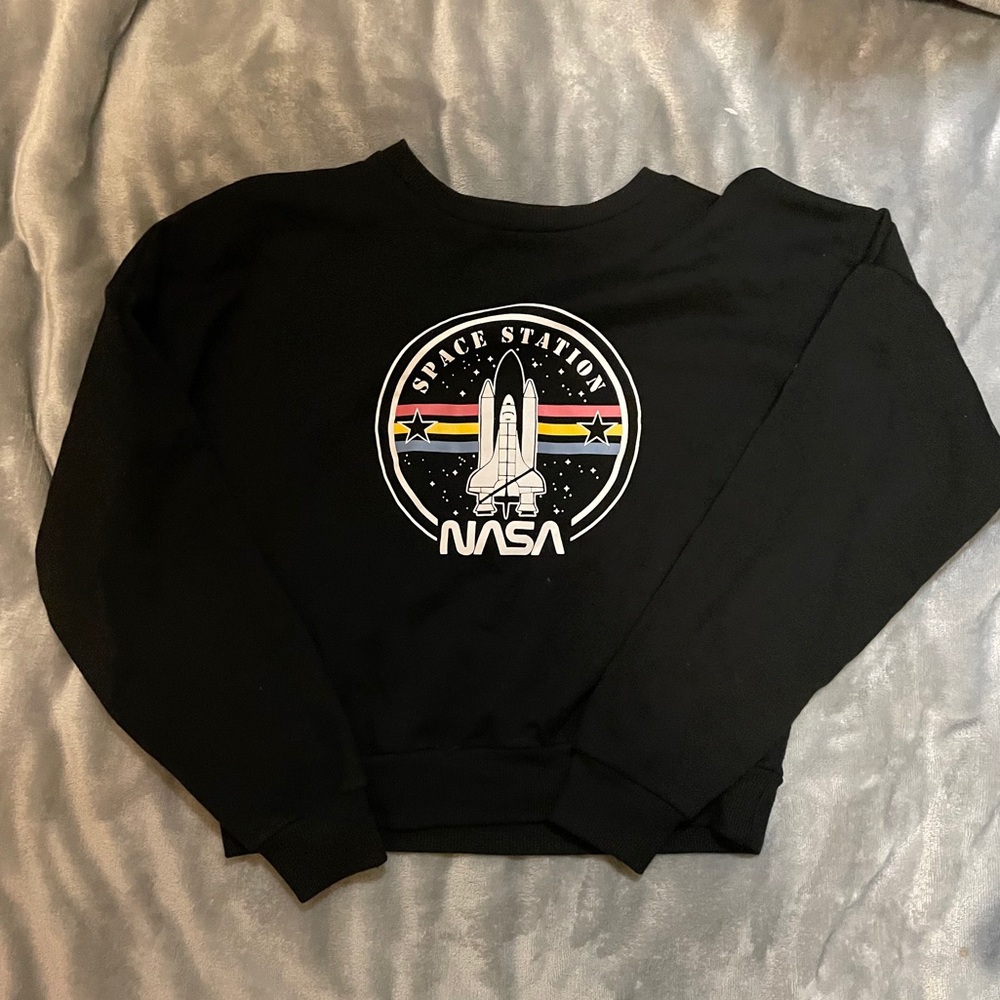 Graphic sweatshirt
